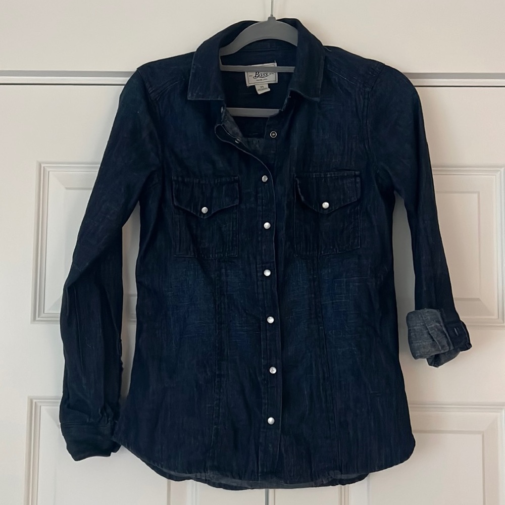 Women’s denim button up shirt